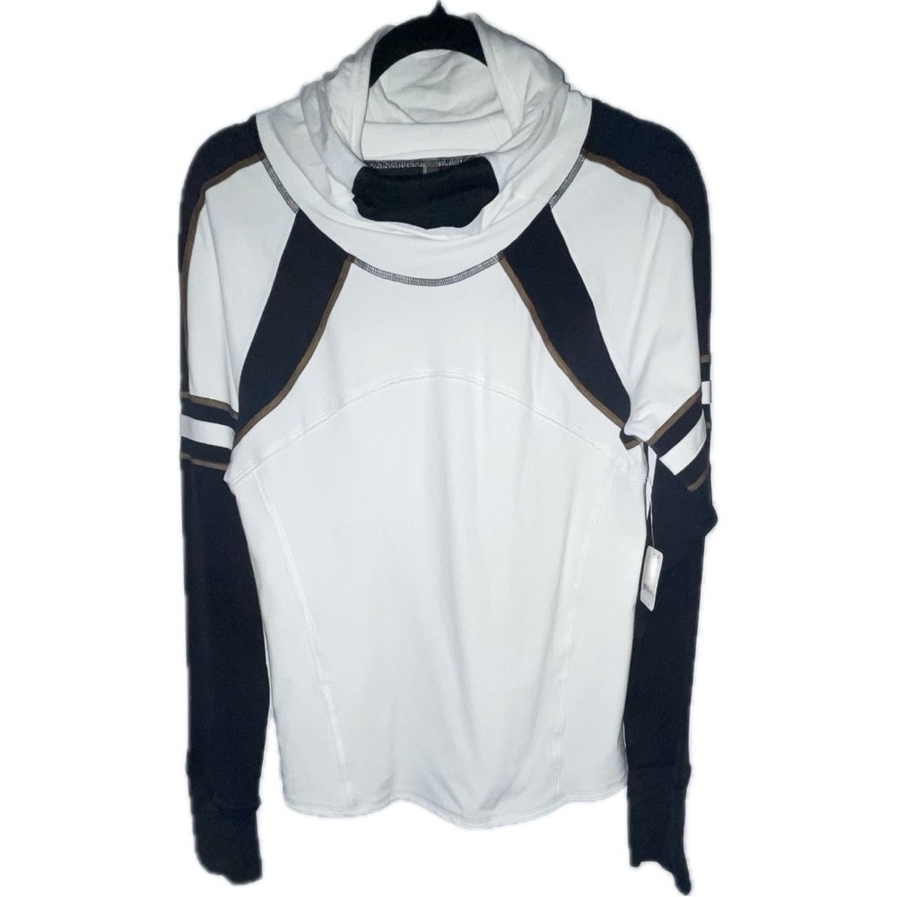 FREE PEOPLE Movement Dawn To Dusk Solid Hoodie NWT - Picture 4 of 5